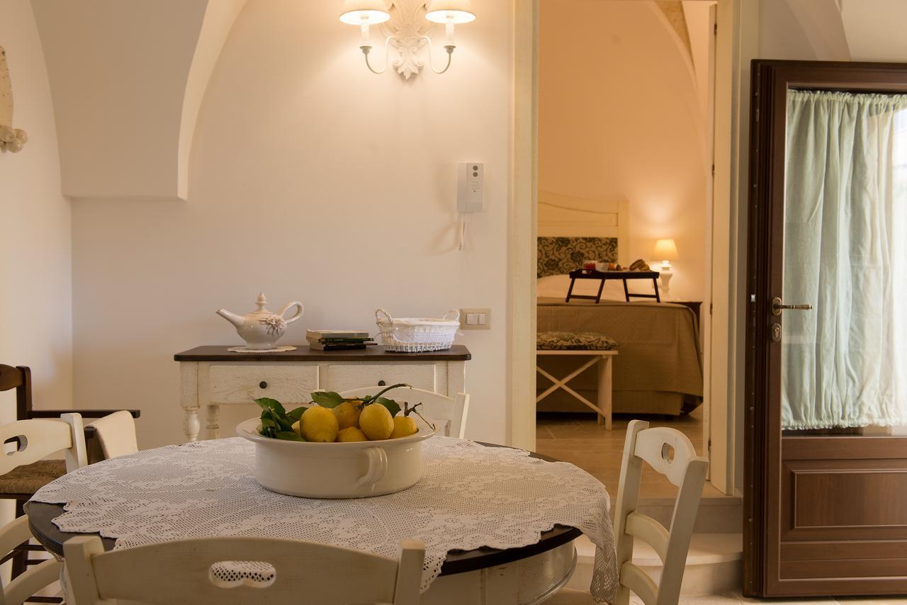 Antica Via Roma B&B E Relax Montalbano  Exteriör bild